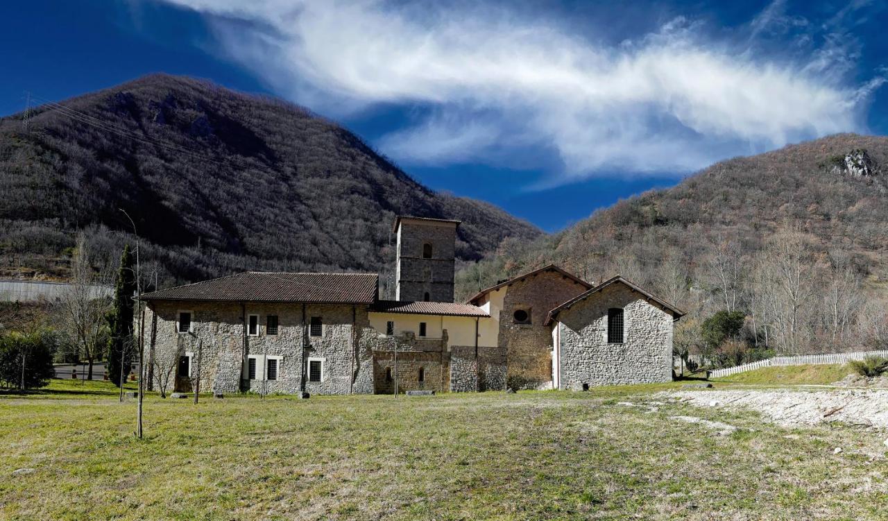 Micigliano Abbazia Ss. Quirico E Giulitta酒店 外观 照片
